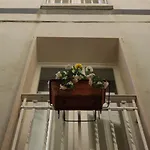 Aura Oda ve Kahvaltı 3*