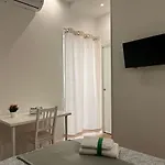 Oda ve Kahvaltı Aura