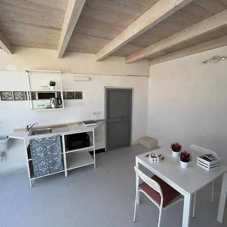 住宿加早餐酒店 Aura 3*